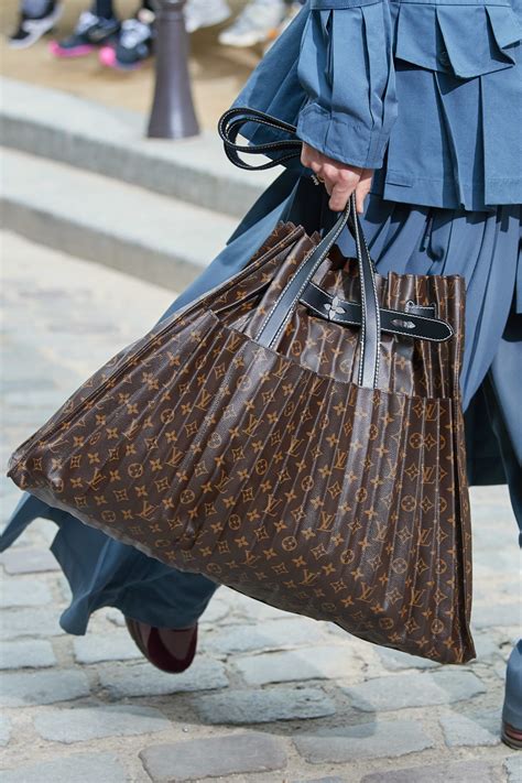 louis vuitton bags spring summer 2020|Louis Vuitton dresses 2020.